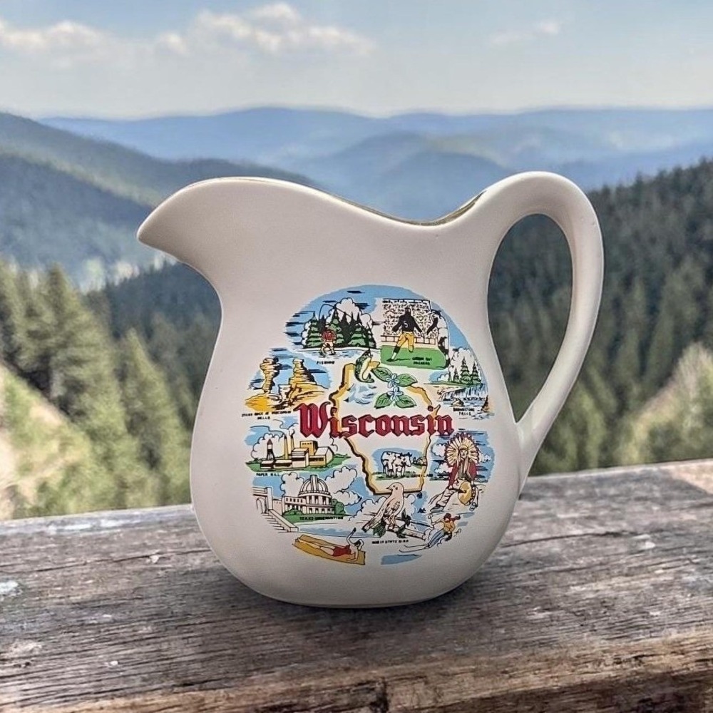 McCoy Pottery Wisconsin Pitcher #365, Vintage‎ Farmhouse Kitchen Decor Vessel